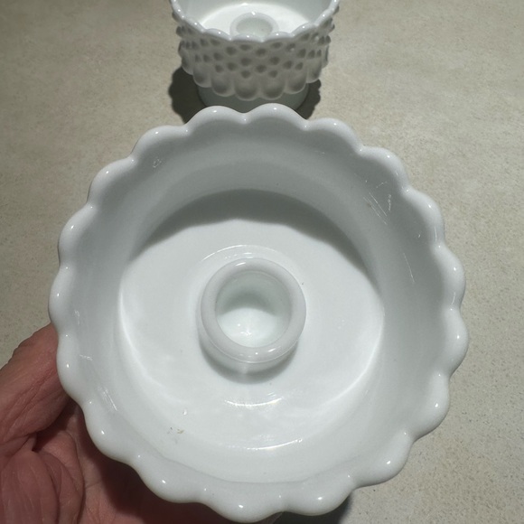 Vintage Fenton White Milk Glass Hobnail Candle Holders - Set of 2 - Marked USA - Picture 4 of 8